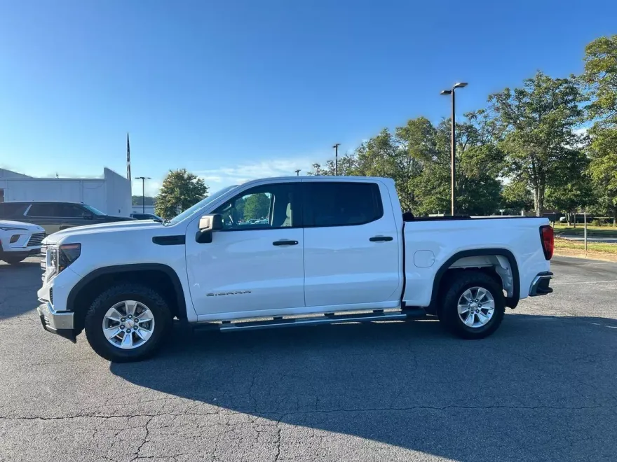 2022 Gmc Sierra Pro photo 1