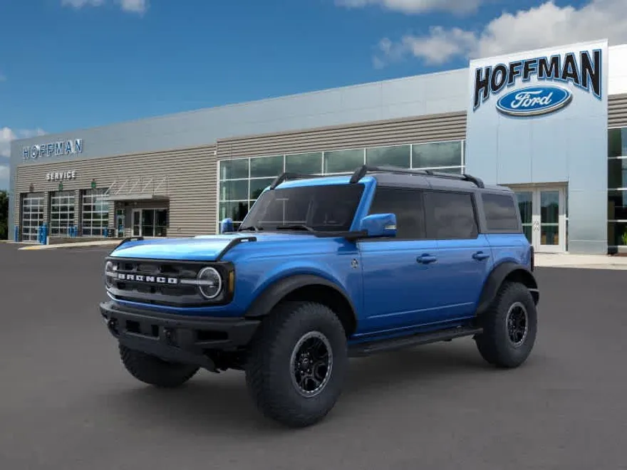 2024 Ford Bronco Outer Banks photo 1