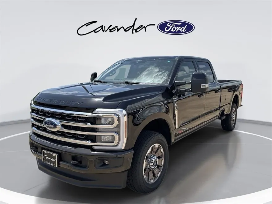 2025 Ford F-350 King Ranch photo 1