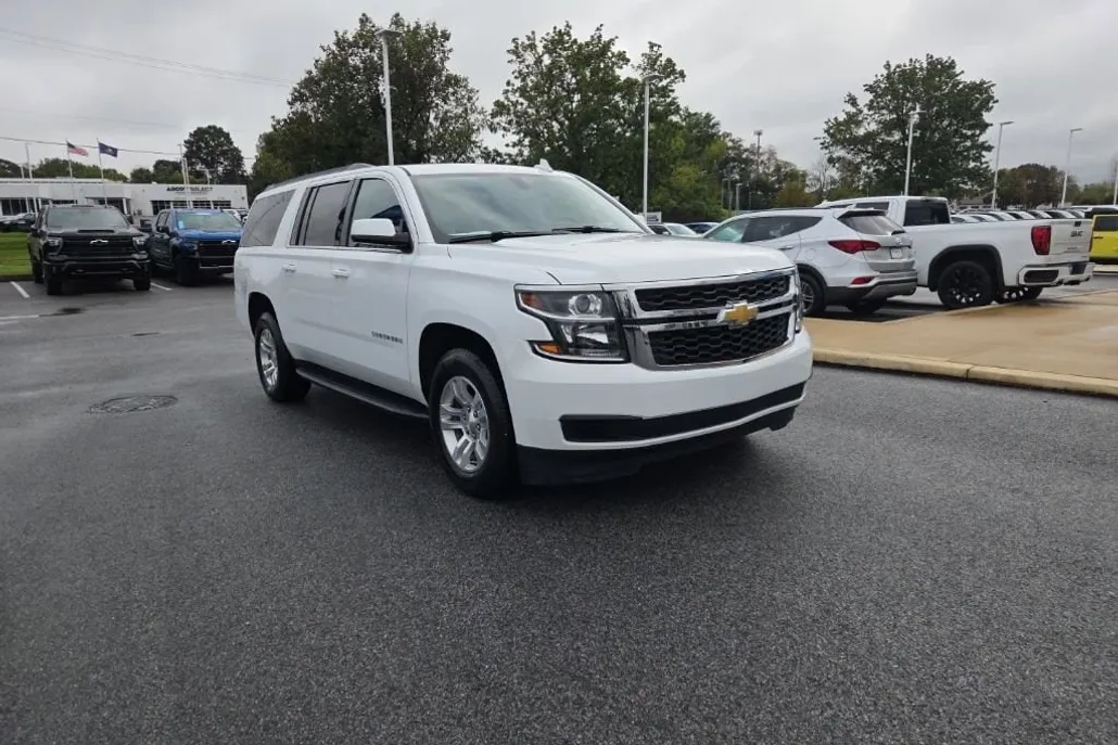 2020 Chevrolet Suburban LS photo 1