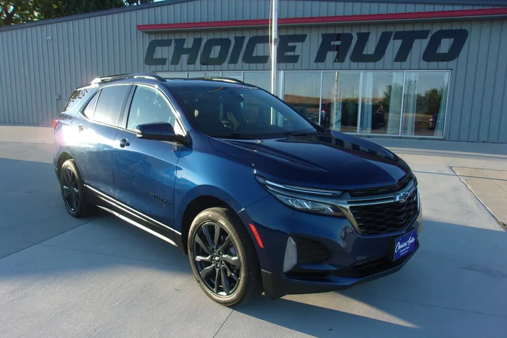 2022 Chevrolet Equinox RS photo 1