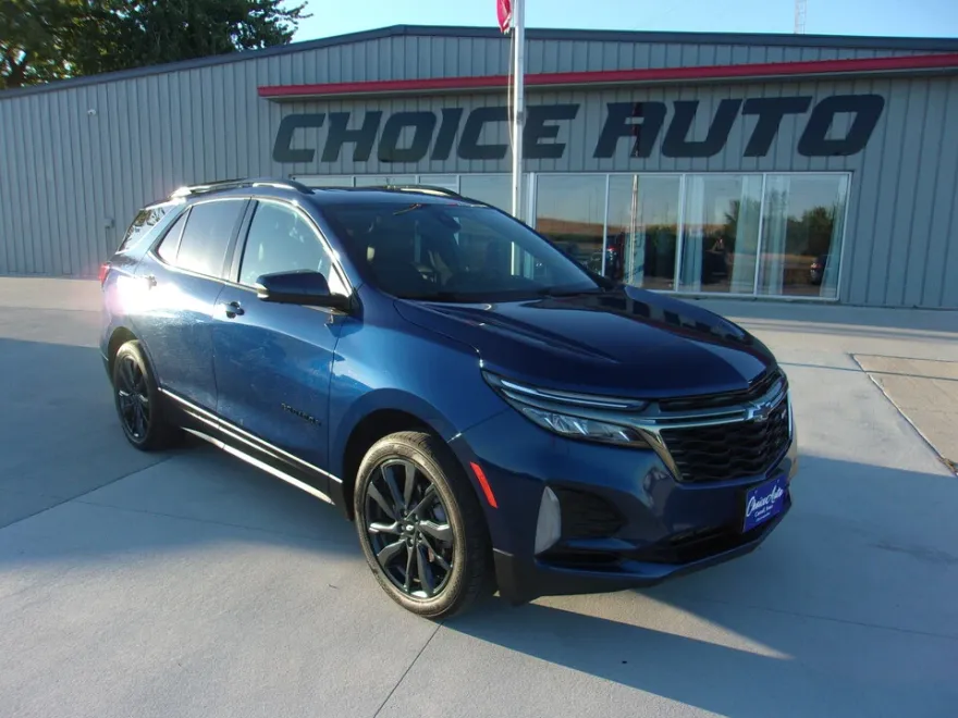 2022 Chevrolet Equinox RS photo 1