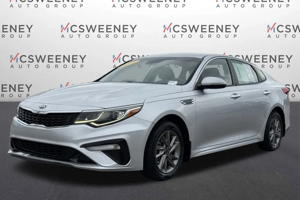 2019 Kia Optima LX photo 1