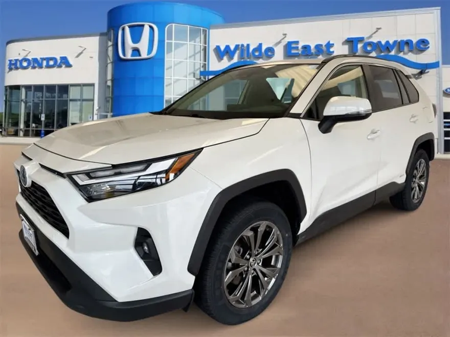 2022 Toyota RAV4 Hybrid XLE Premium photo 1