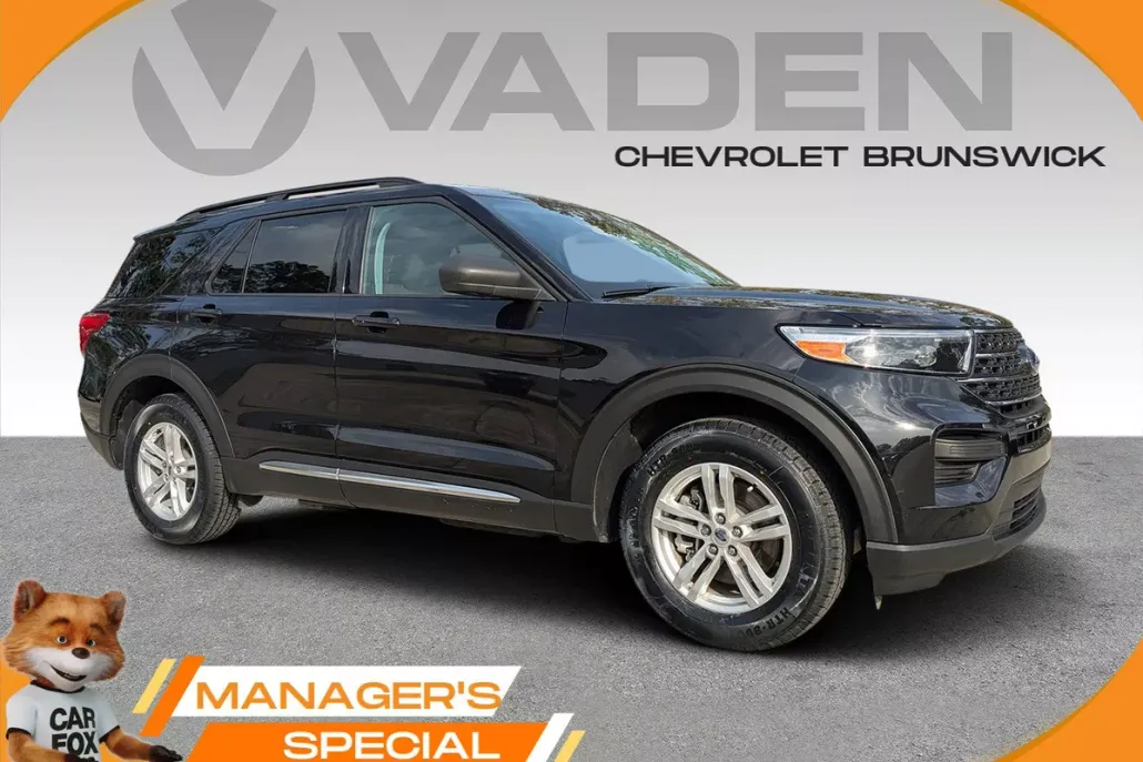 2022 Ford Explorer XLT photo 1