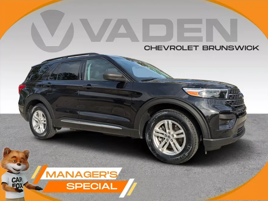 2022 Ford Explorer XLT photo 1