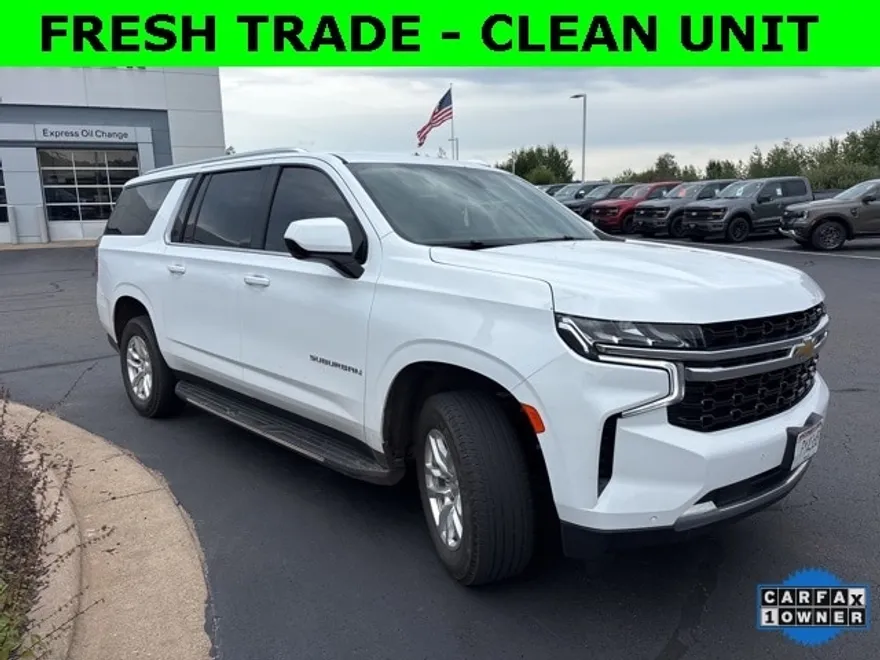 2022 Chevrolet Suburban LS photo 1