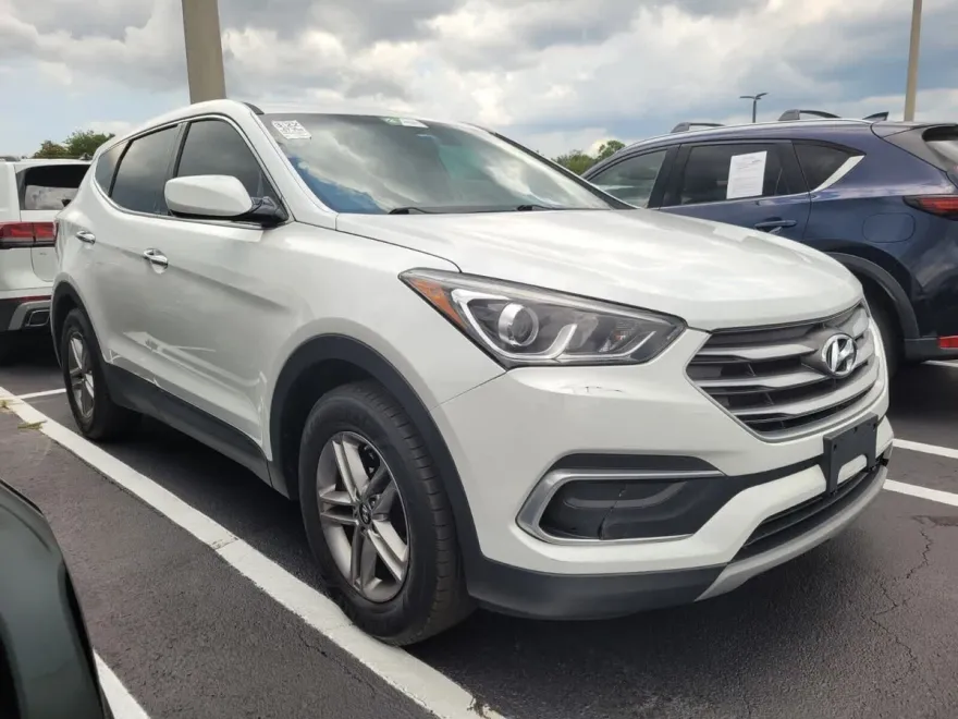 2018 Hyundai Santa Fe Sport Base photo 1