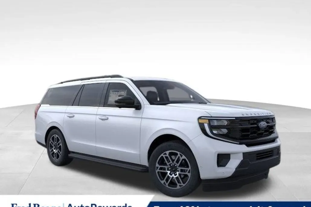 2025 Ford Expedition MAX photo 1