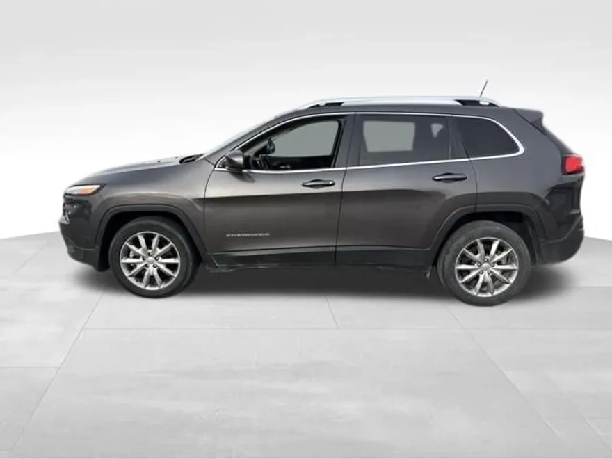 2018 Jeep Cherokee Limited photo 1