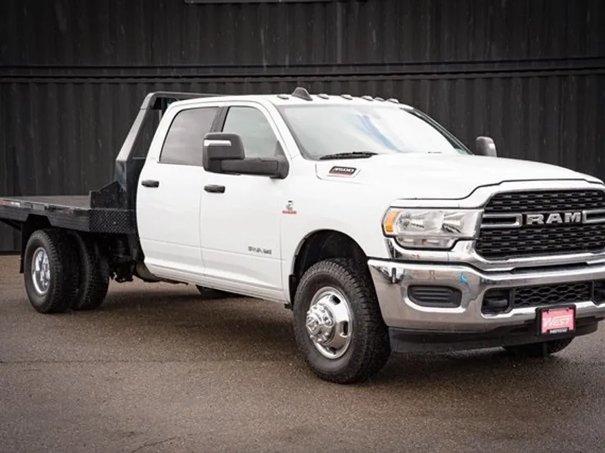 2024 Ram 3500 SLT photo 1