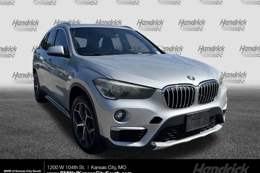 2017 Bmw X1 XDrive28i photo 1