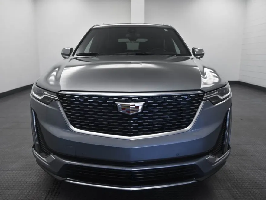 2025 Cadillac XT6 Premium Luxury photo 1