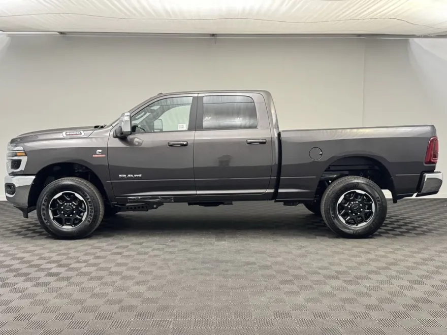2025 Ram 2500 Laramie photo 2