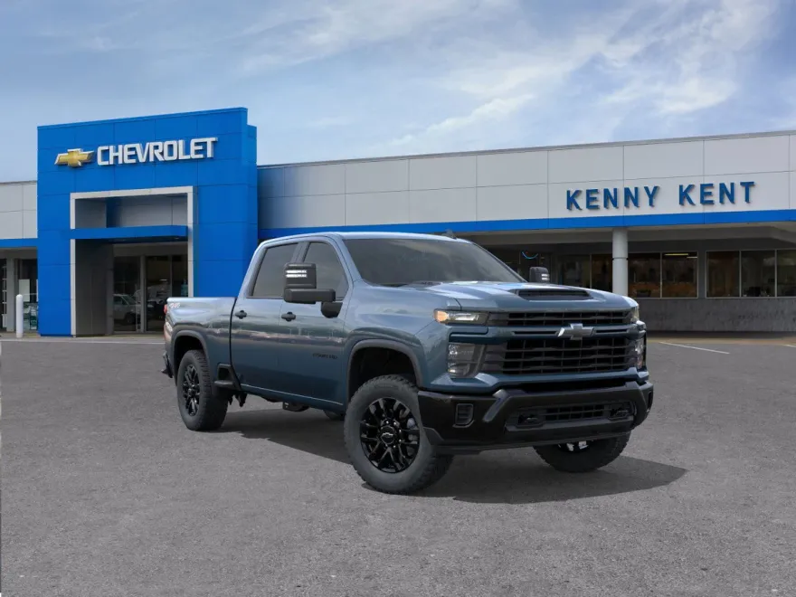 2026 Chevrolet Silverado 2500HD Custom photo 1