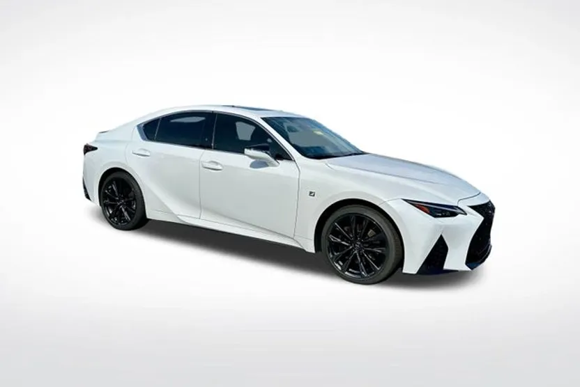 2022 Lexus IS 350 F SPORT photo 1