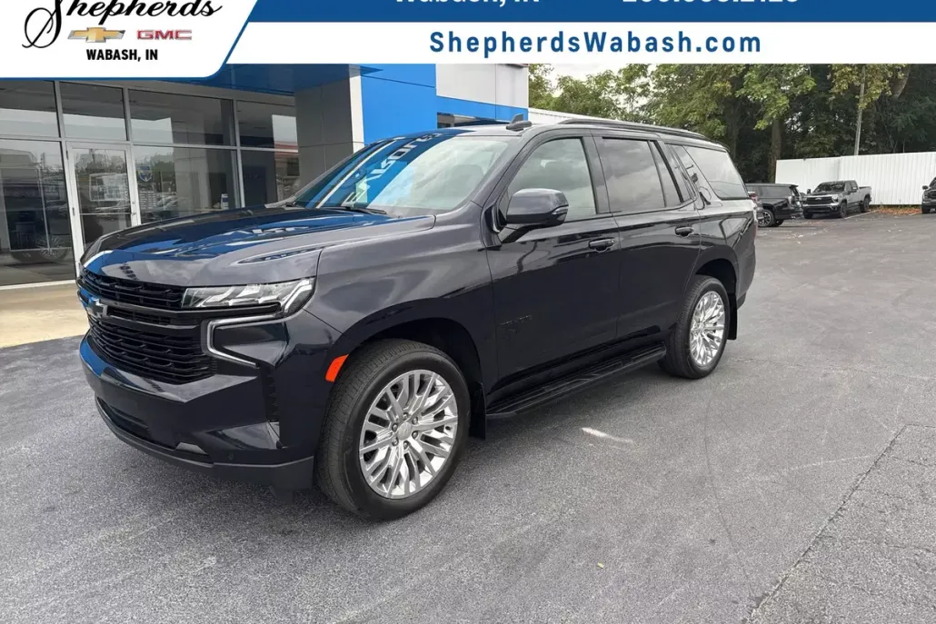 2023 Chevrolet Tahoe RST photo 1