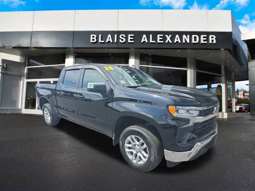 2024 Chevrolet Silverado 1500 LT photo 1