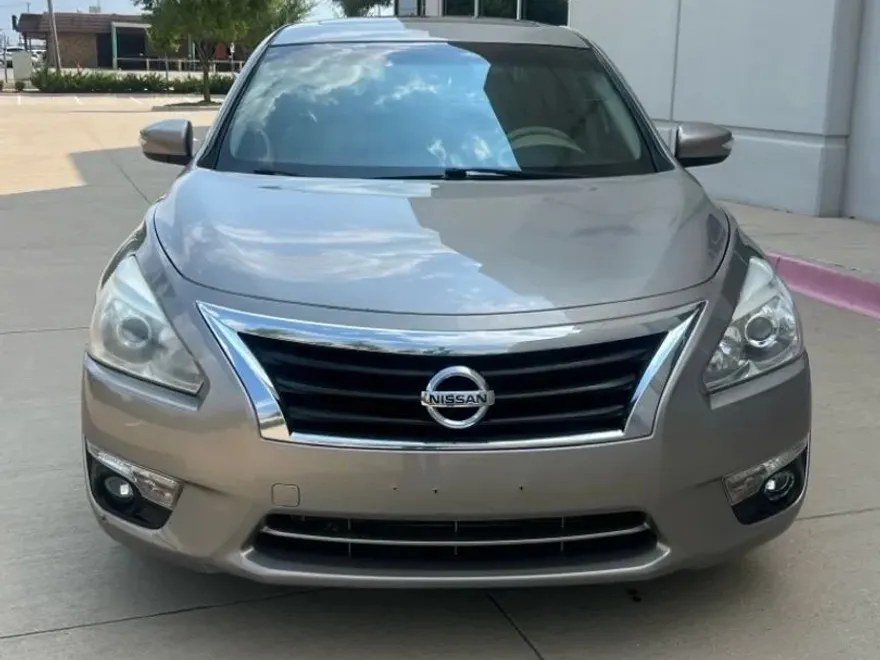 2014 Nissan Altima 2.5 SL photo 1