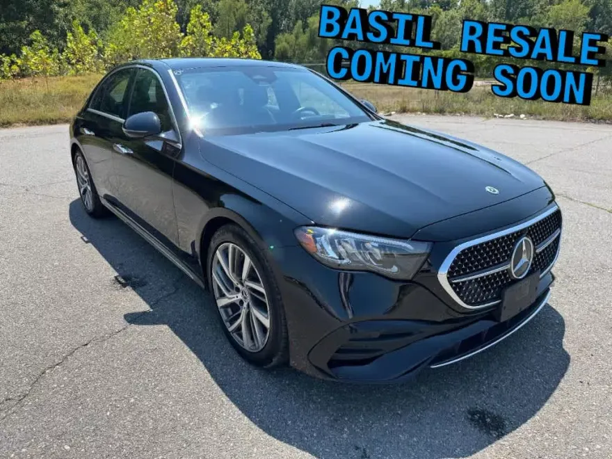 2025 Mercedes Benz E 350 4MATIC Sedan photo 1
