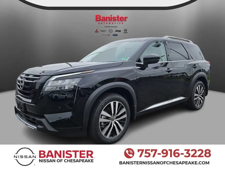 2025 Nissan Pathfinder Platinum photo 1