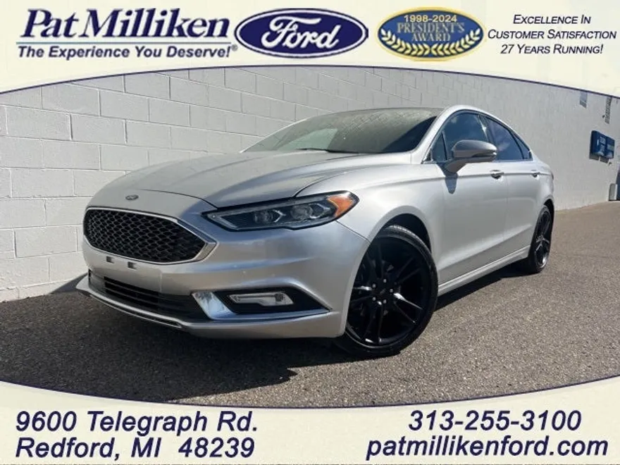 2017 Ford Fusion SE photo 1
