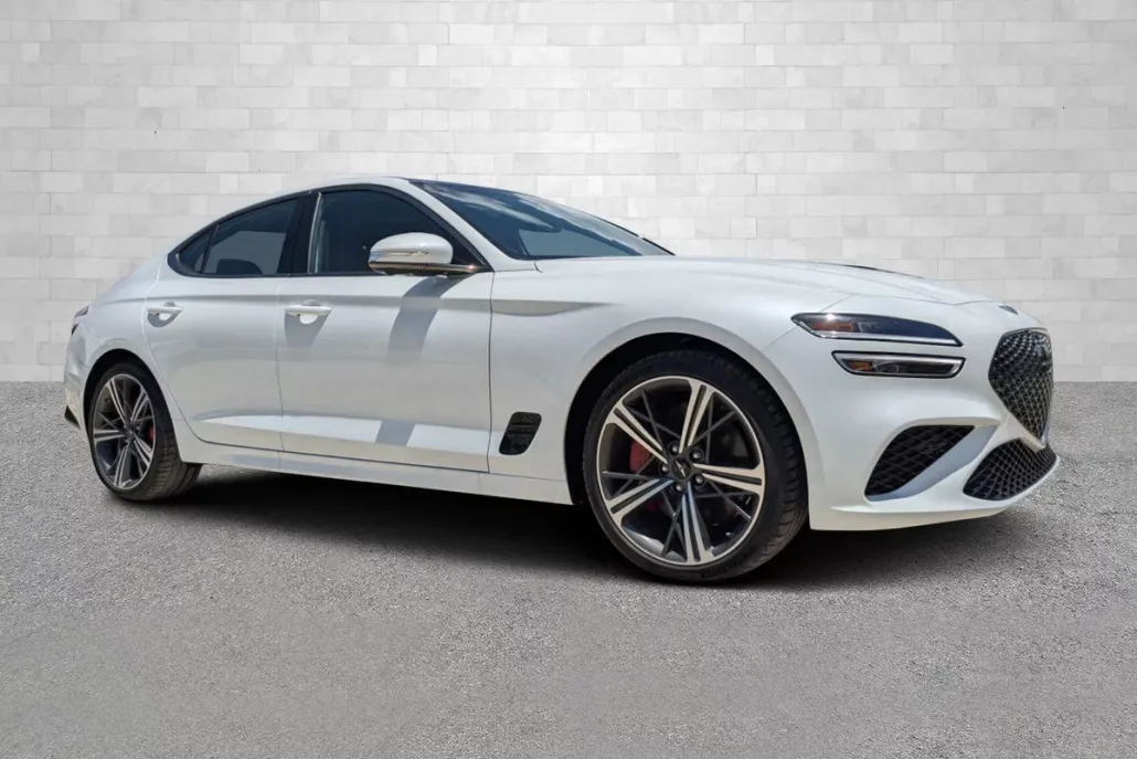 2025 Genesis G70 3.3T Sport Prestige photo 1