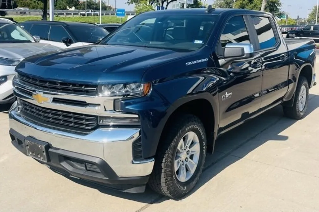 2020 Chevrolet Silverado 1500 LT Texas Edition photo 1