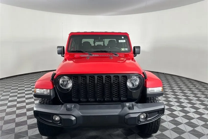 2021 Jeep Gladiator Willys photo 1
