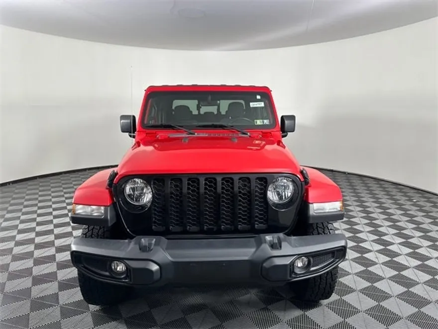 2021 Jeep Gladiator Willys photo 1