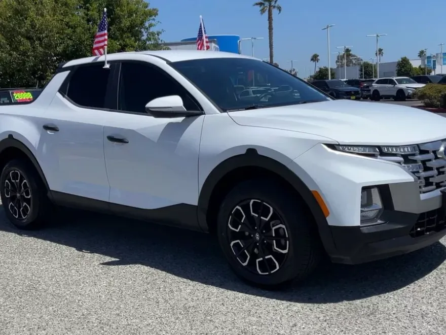 2022 Hyundai Santa Cruz SEL photo 1