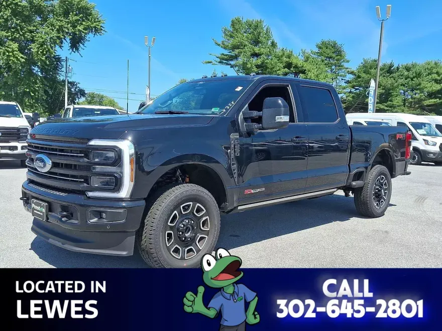 2025 Ford F-250 Platinum photo 1