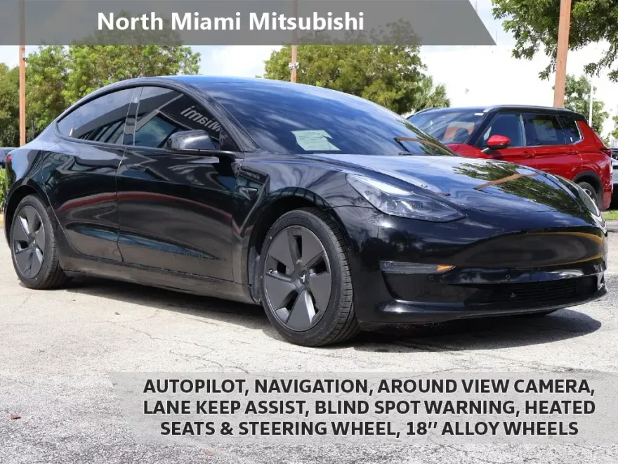 2021 Tesla Model 3 Long Range photo 1