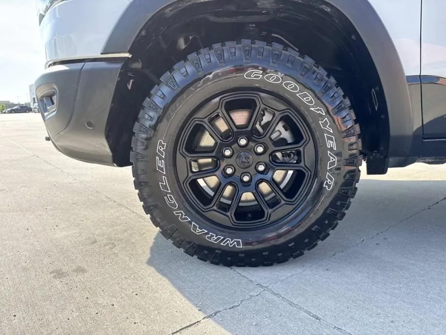 2025 Ram 1500 Rebel photo 1