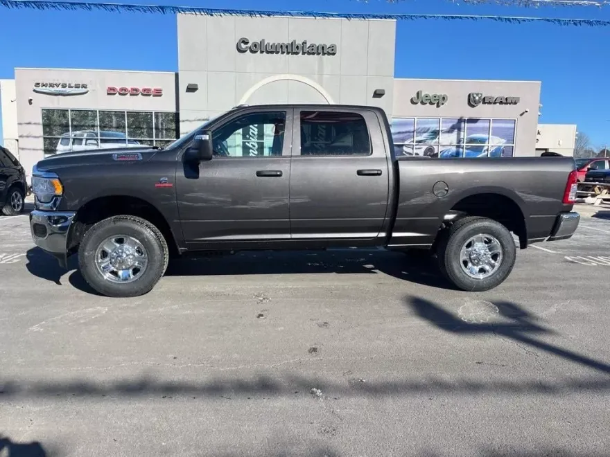2024 Ram 2500 Tradesman photo 1