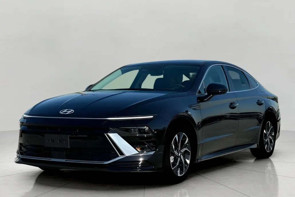 2025 Hyundai Sonata SEL photo 1