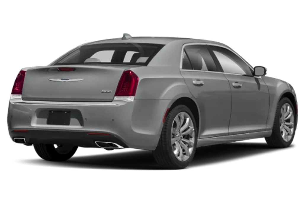 2018 Chrysler 300 Limited photo 1