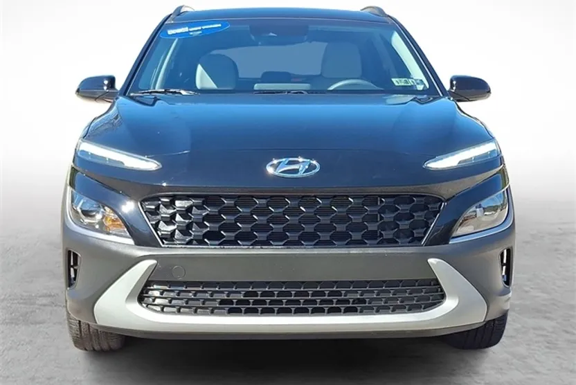 2023 Hyundai Kona SEL photo 1