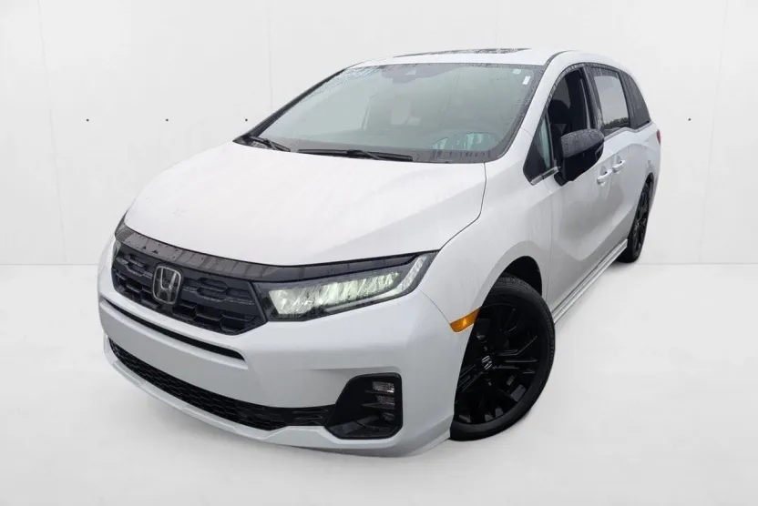 2026 Honda Odyssey photo 1