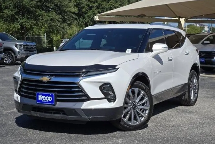 2024 Chevrolet Blazer Premier photo 1