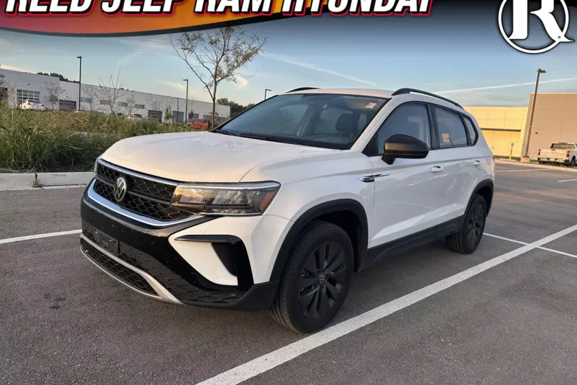 2023 Volkswagen Taos S photo 1