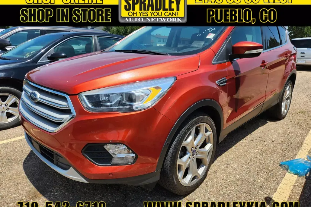 2019 Ford Escape Titanium photo 1