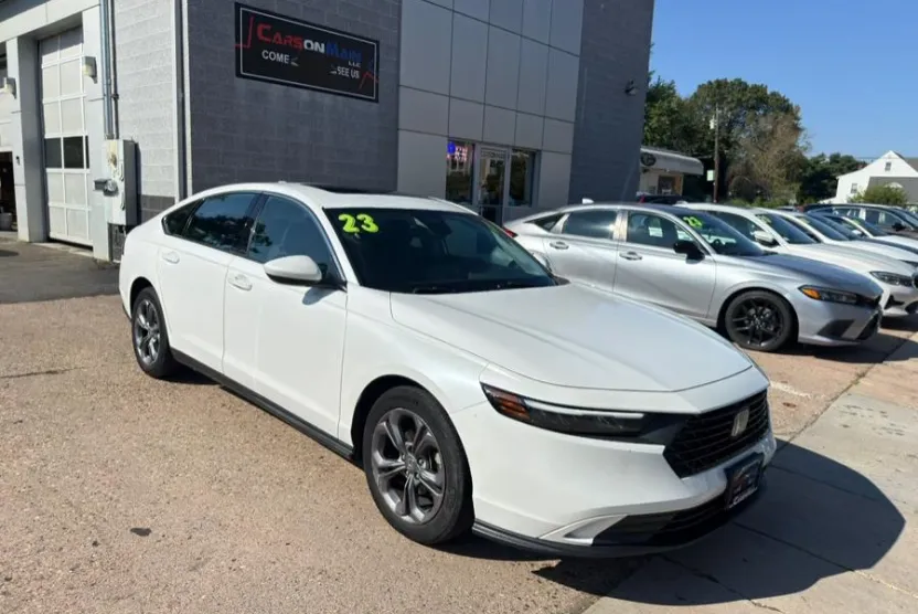 2023 Honda Accord EX photo 1
