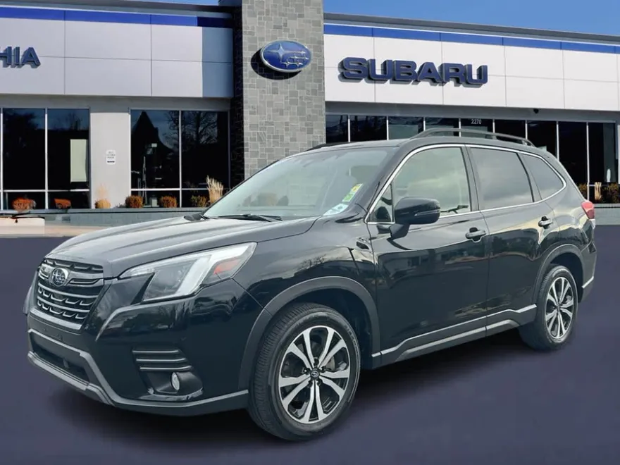 2023 Subaru Forester Limited photo 1