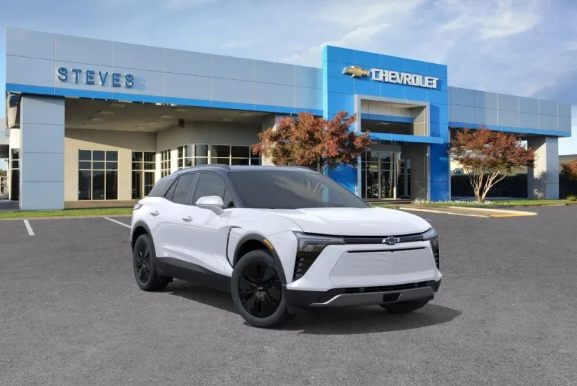 2026 Chevrolet Blazer EV photo 1