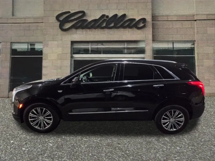 2019 Cadillac XT5 Luxury photo 1
