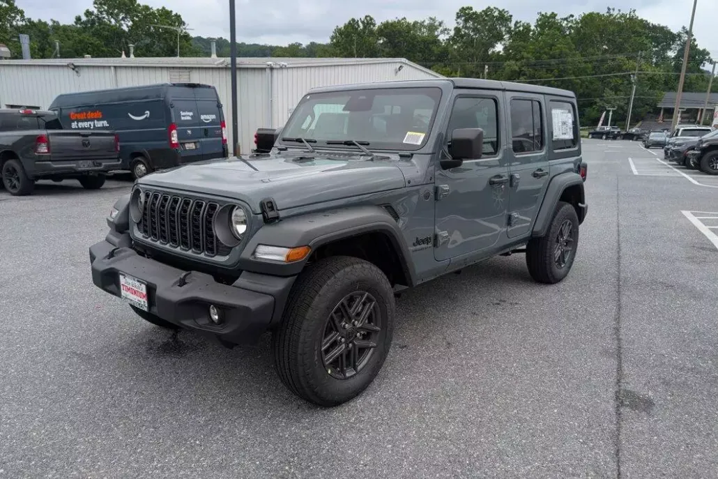 2025 Jeep Wrangler Sport S photo 1