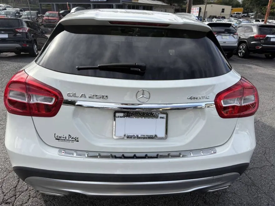 2016 Mercedes Benz GLA 250 4MATIC photo 1