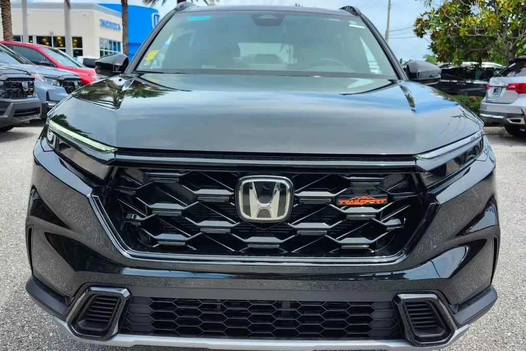 2026 Honda CR-V Hybrid photo 1