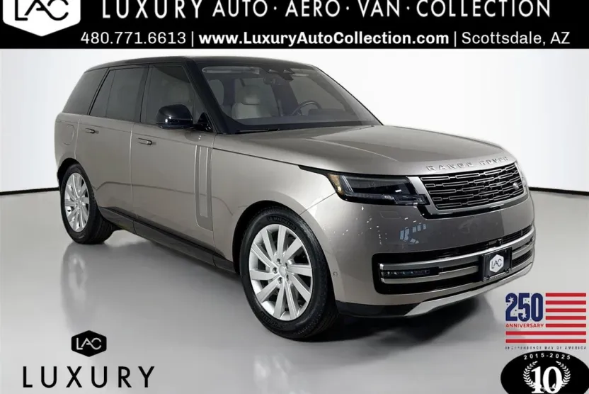 2023 Land Rover Range Rover SE photo 1